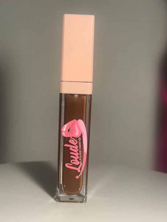 Brown lip gloss